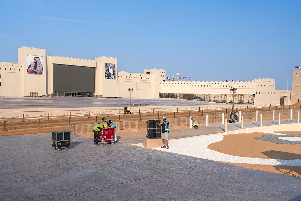 event-production-outdoor-stage-setup-festival-venue