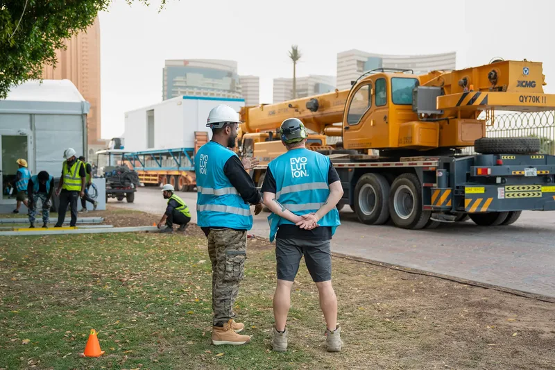 event-back-of-house-boundary-site-safety-workers.webP