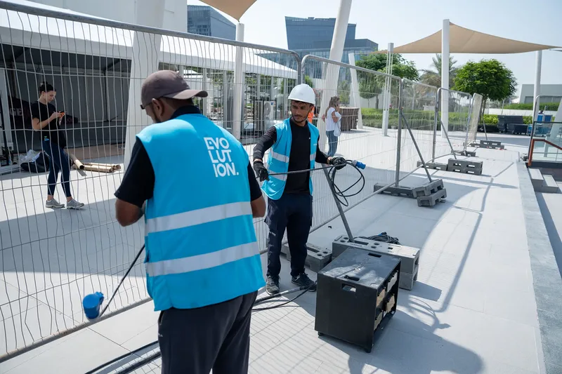 event-site-control-heras-fencing-technical-crew.webP