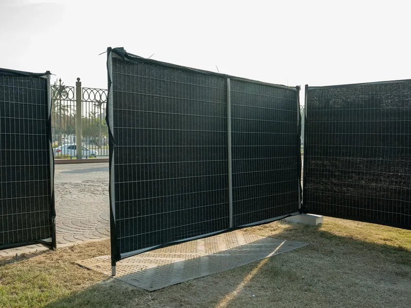 event-site-screened-heras-fencing-privacy-mesh.webP