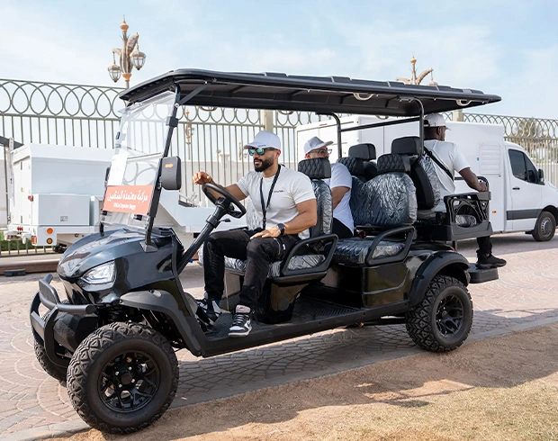 professional-buggy-drivers-guest-event-site-transport.webP